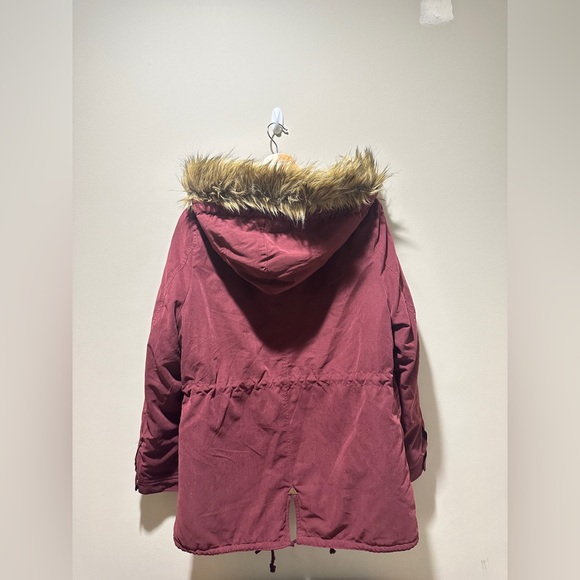 Sherpa lined winter coat - Picture 10 of 11